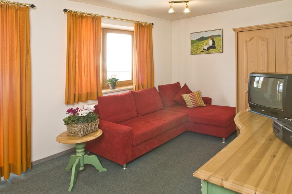 Landhaus Schoepf Seefeld in Tirol Chambre photo