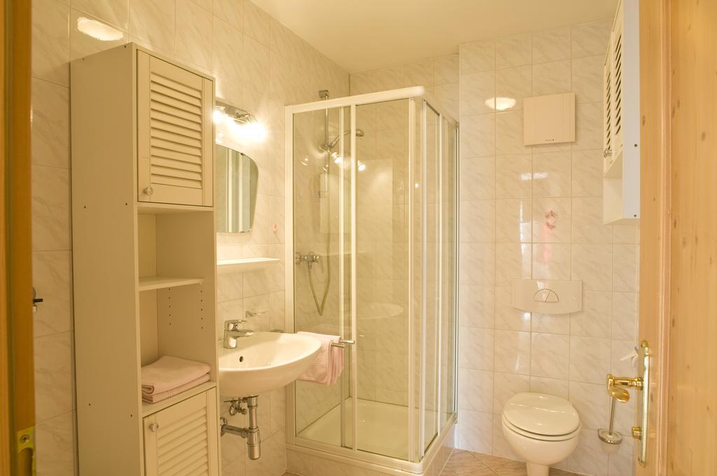 Landhaus Schoepf Seefeld in Tirol Chambre photo
